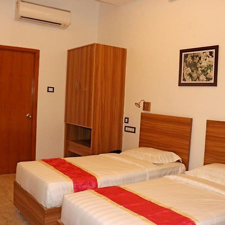 Gulnaar Guest House Chennai Exterior foto