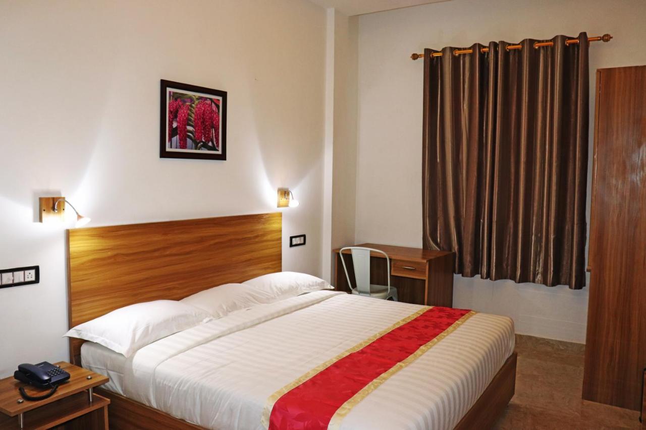 Gulnaar Guest House Chennai Exterior foto